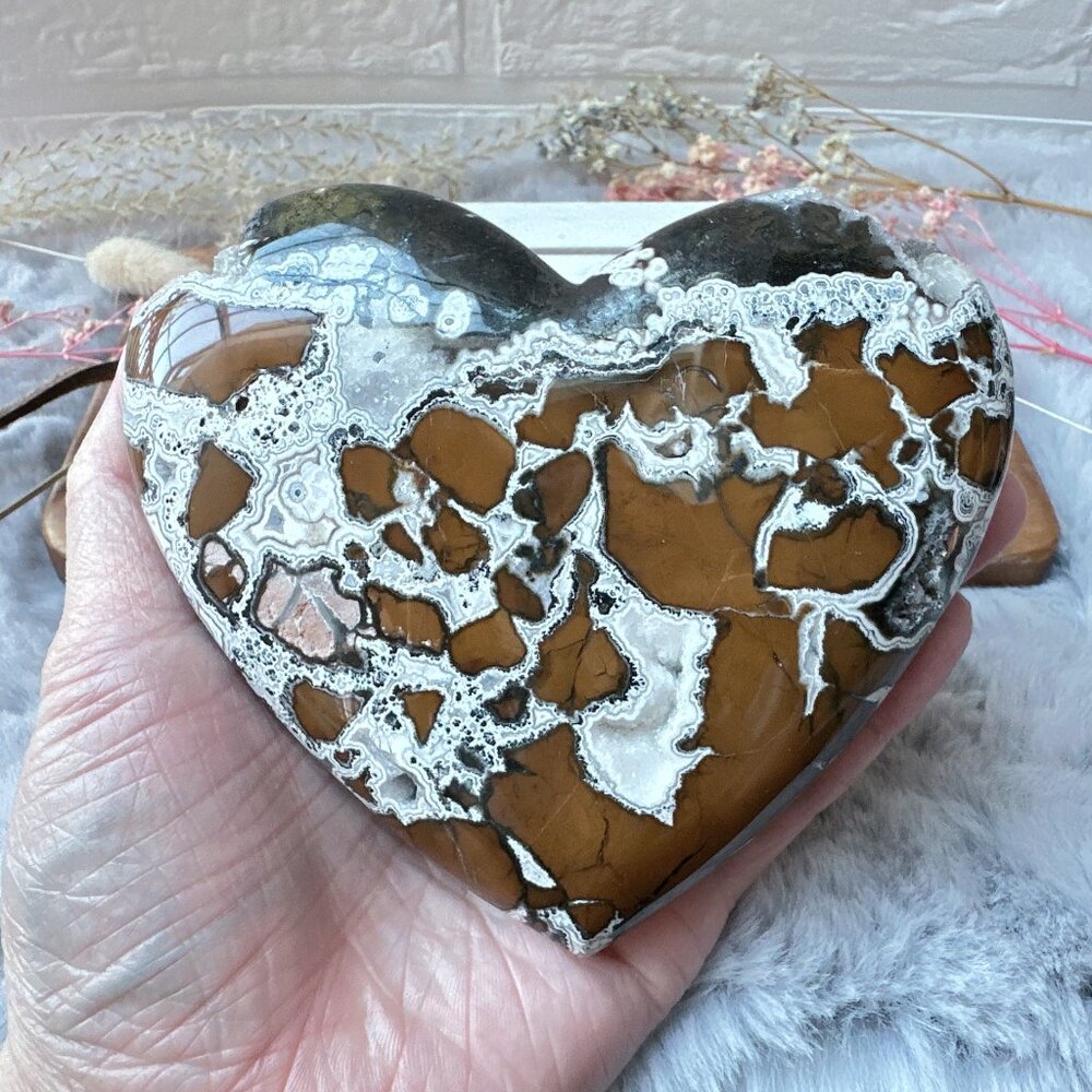 Beautiful Brecciated Jasper with Quartz and Druzy Heart